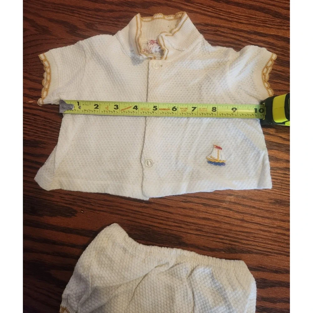 Vintage Two Piece Baby Set Plastic Lined Bottoms With‎ Embroidered Sailboat